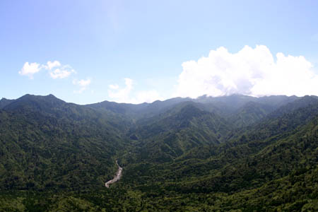 太鼓岩から望む屋久島の山々