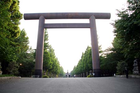 神明鳥居(靖国神社)