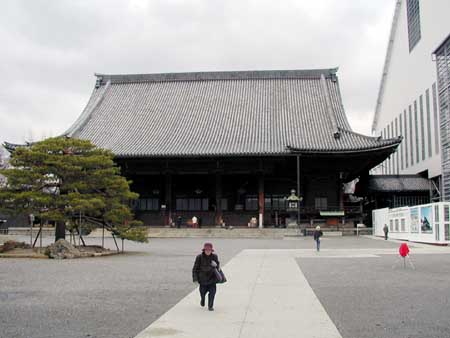 東本願寺 阿弥陀堂