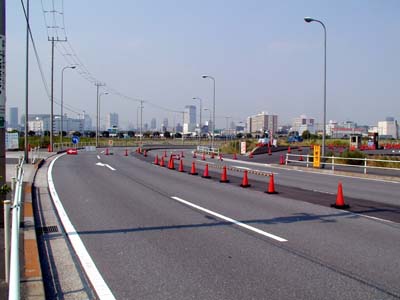 廃道となった仮設道路