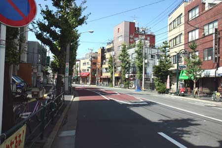 JR三河島駅の少し北から北方向