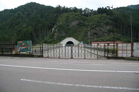 バイパスの起点である「ふれあい大橋」