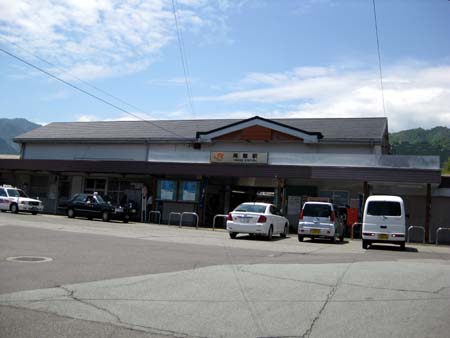 紀勢線 尾鷲駅 駅舎全景