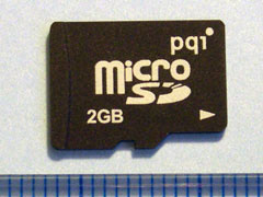 microSD 2GB (表)